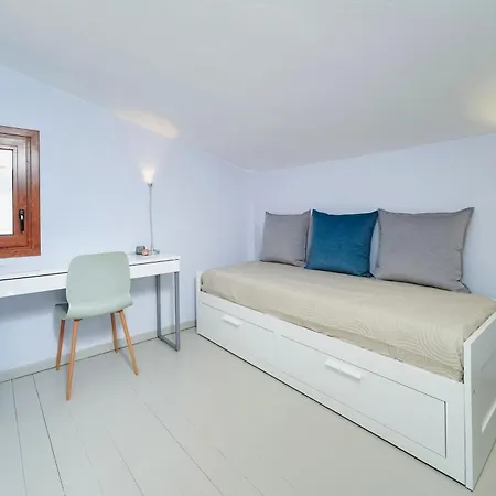 בית נופש Olia *