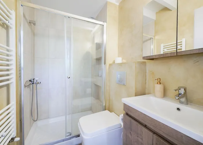 Olia Сasa de vacaciones Nea Roda